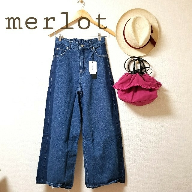 merlot(メルロー)のmerlot＊ラインヴィンテージデニム ネイビー レディースのパンツ(デニム/ジーンズ)の商品写真