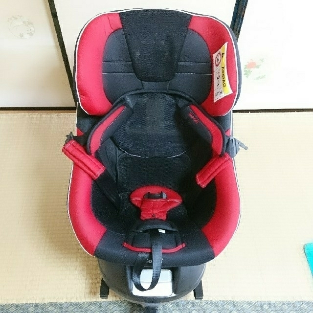 combi(コンビ)のようこ様専用 コンビ ISOFIX ネルーム エッグショック   キッズ/ベビー/マタニティの外出/移動用品(自動車用チャイルドシート本体)の商品写真