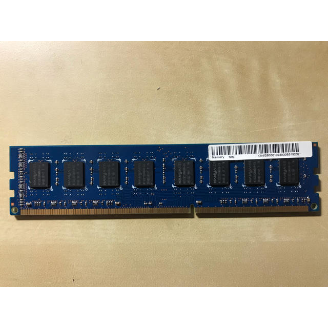 NANYA 4GB PC3-10600U 240pin DDR3 1333 スマホ/家電/カメラのPC/タブレット(PCパーツ)の商品写真