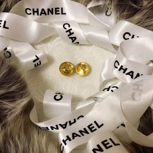 CHANEL(シャネル)のCHANEL シャネル ボタン ビンテージ パーツ アクセサリー レディースのアクセサリー(その他)の商品写真