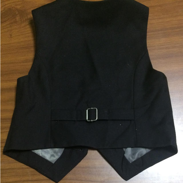 H&M(エイチアンドエム)のH&M ベスト キッズ/ベビー/マタニティのキッズ服男の子用(90cm~)(ジャケット/上着)の商品写真