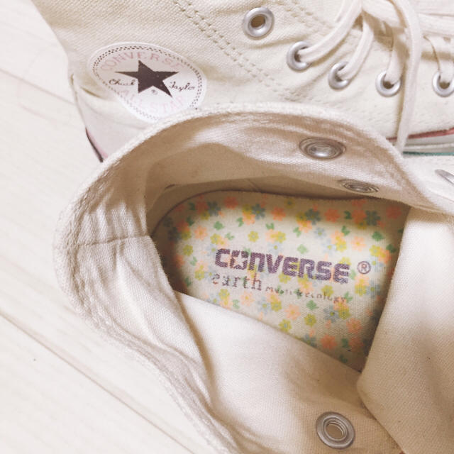 CONVERSE(コンバース)の【くりこ様専用！！！】コンバース converse ハイカット  レディースの靴/シューズ(スニーカー)の商品写真