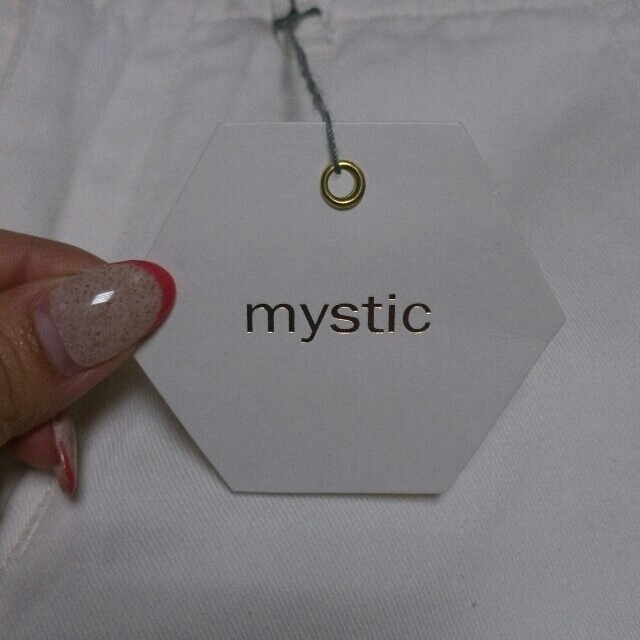 mystic(ミスティック)のmystic♣白パンツ レディースのパンツ(カジュアルパンツ)の商品写真