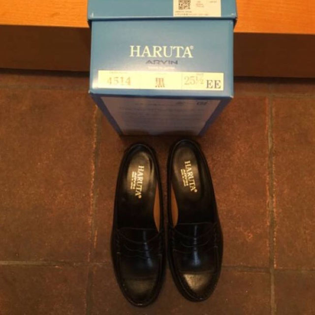 HARUTA(ハルタ)のハルタ ローファー HARUTA ARVIN ブラック 25.5cm 新品同様 レディースの靴/シューズ(ローファー/革靴)の商品写真