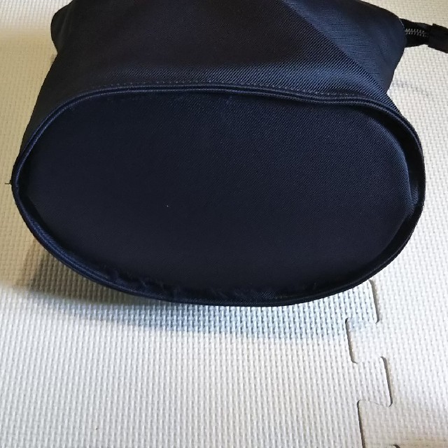 Courreges(クレージュ)のcourreges 黒 鞄 レディースのバッグ(ハンドバッグ)の商品写真