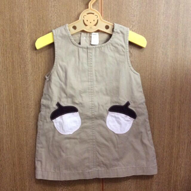 GAP(ギャップ)のどんぐりワンピース キッズ/ベビー/マタニティのキッズ服女の子用(90cm~)(その他)の商品写真