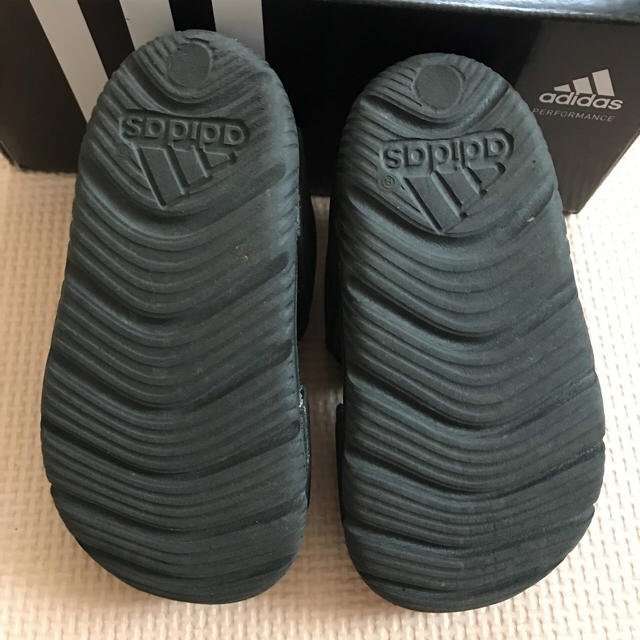 adidas(アディダス)のアディダス サンダル12cm キッズ/ベビー/マタニティのベビー靴/シューズ(~14cm)(サンダル)の商品写真