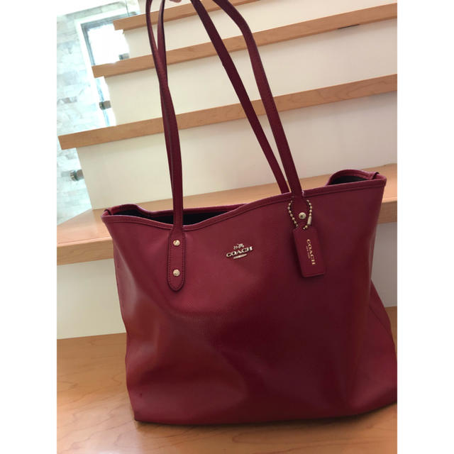 COACH - 赤 コーチ トートバッグの通販 by H♡'s shop｜コーチならラクマ