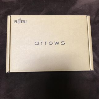 フジツウ(富士通)の富士通 arrows M03(スマートフォン本体)