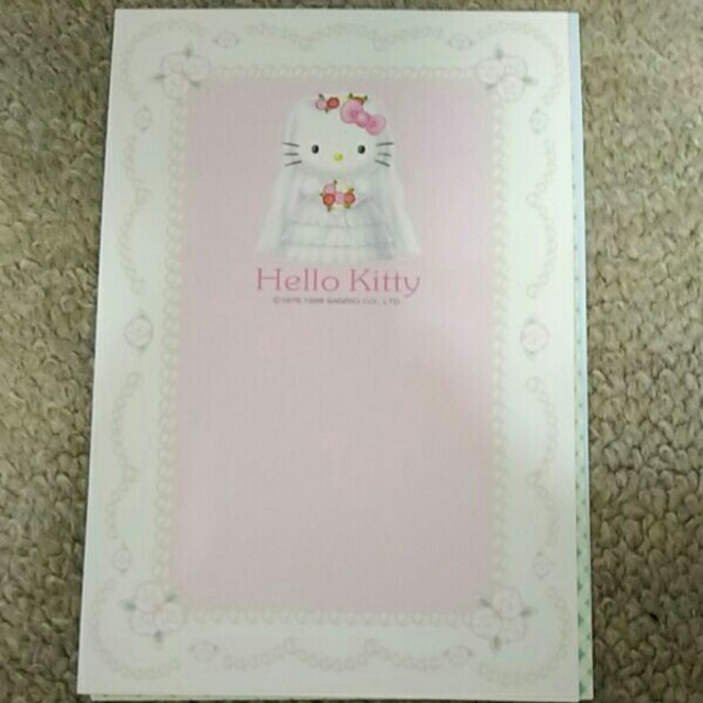 ハローキティ(ハローキティ)のHello Kitty プリティーシリーズ 絵入りはがき　今では貴重なレア品！？ エンタメ/ホビーのコレクション(使用済み切手/官製はがき)の商品写真