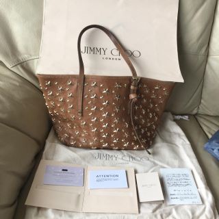 ジミーチュウ(JIMMY CHOO)のJimmy chop ジミーチュウ  サシャ 茶スタッズバックS伊勢丹購入中古品(トートバッグ)