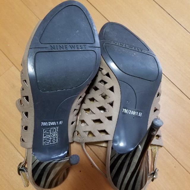 NINE WEST(ナインウエスト)のNINE WEST 靴　10cmヒール レディースの靴/シューズ(ハイヒール/パンプス)の商品写真