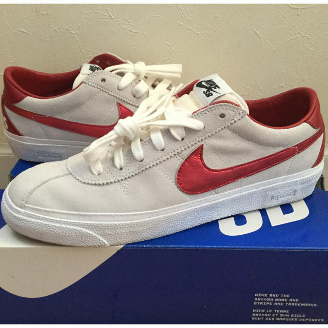 nike sb bruin supreme