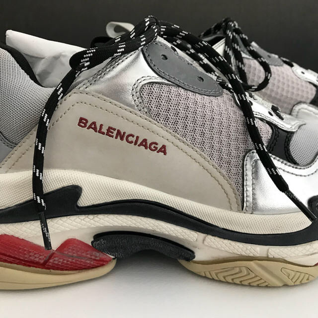 Balenciaga(バレンシアガ)の正規品 42 バレンシアガ トリプルS スニーカー 18ss メンズの靴/シューズ(スニーカー)の商品写真
