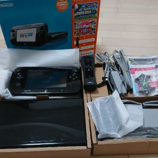 ウィーユー(Wii U)のりな様専用・送料無料・wiiU・ファミリープレミアム・ブラックセット・完品(家庭用ゲーム機本体)