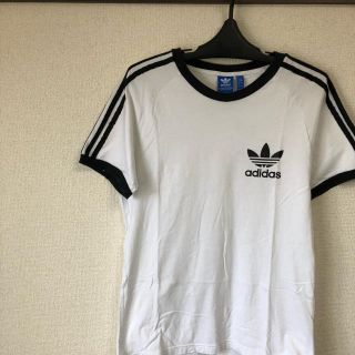 アディダス(adidas)のadidasオリジナル Tシャツ(Tシャツ/カットソー(半袖/袖なし))