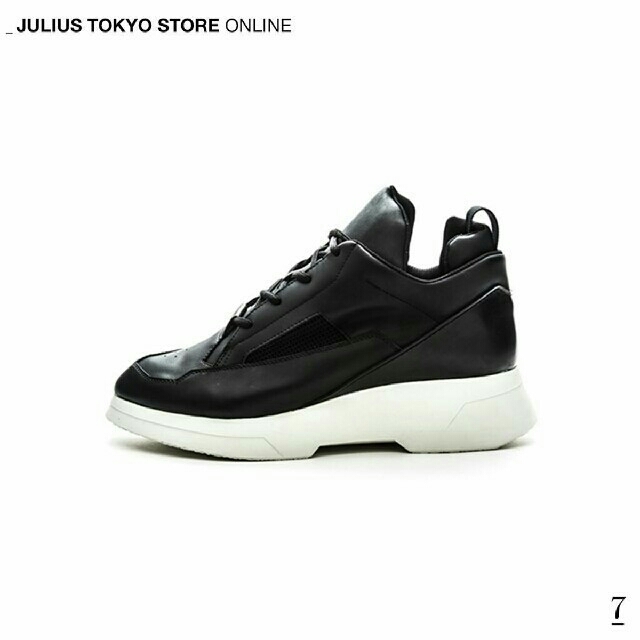 【新品・未使用】JULIUS ユリウス Wトゥカップ スニーカー