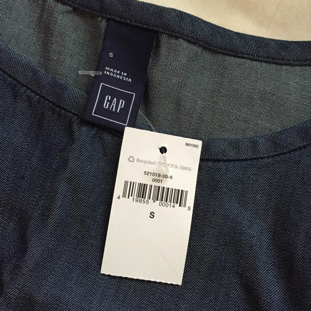 GAP(ギャップ)のGAP トップス レディースのトップス(シャツ/ブラウス(半袖/袖なし))の商品写真