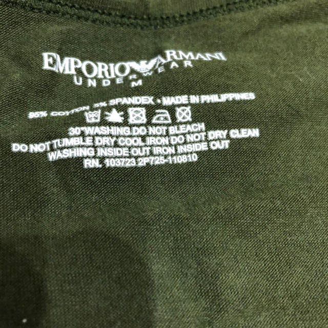 Emporio Armani(エンポリオアルマーニ)のVネック半袖Tシャツ カーキ メンズ メンズのトップス(Tシャツ/カットソー(半袖/袖なし))の商品写真