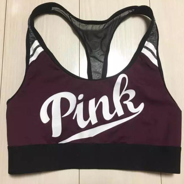 Victoria's Secret(ヴィクトリアズシークレット)のヴィクトリアズシークレットPINKブラトップ スポーツ/アウトドアのトレーニング/エクササイズ(トレーニング用品)の商品写真