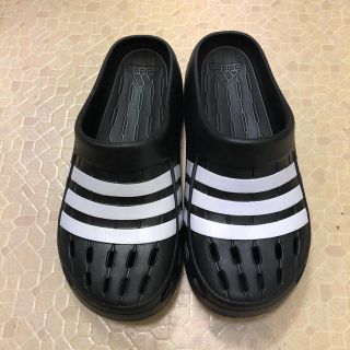 アディダス(adidas)のおかもっち様。アディダス adidas サンダル 27cm(サンダル)