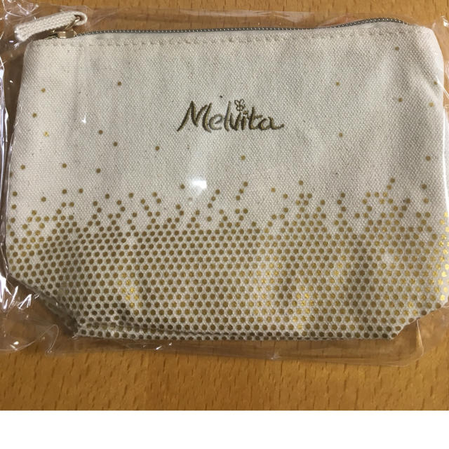 Melvita(メルヴィータ)のメルヴィータ ポーチ コスメ/美容のキット/セット(サンプル/トライアルキット)の商品写真