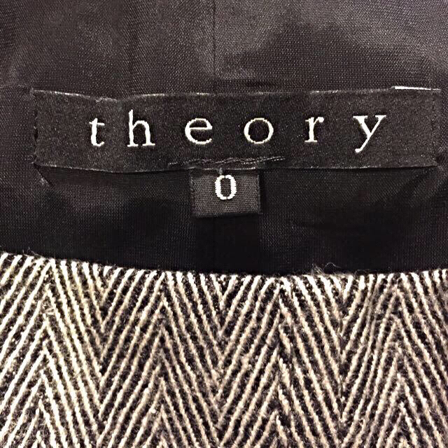 theory(セオリー)の値下げ中！【theory】スカート☆ レディースのスカート(ひざ丈スカート)の商品写真