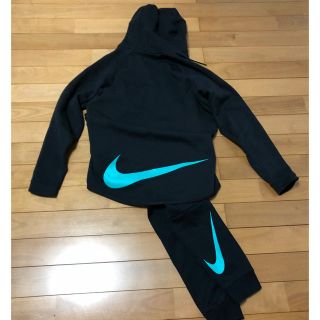 NIKE - nike テックフリース atmos限定の通販 by モカ's shop｜ナイキ ...