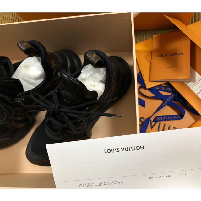 LOUIS VUITTON(ルイヴィトン)のルイヴィトン louis vuitton アークライト モノグラム スニーカー レディースの靴/シューズ(スニーカー)の商品写真
