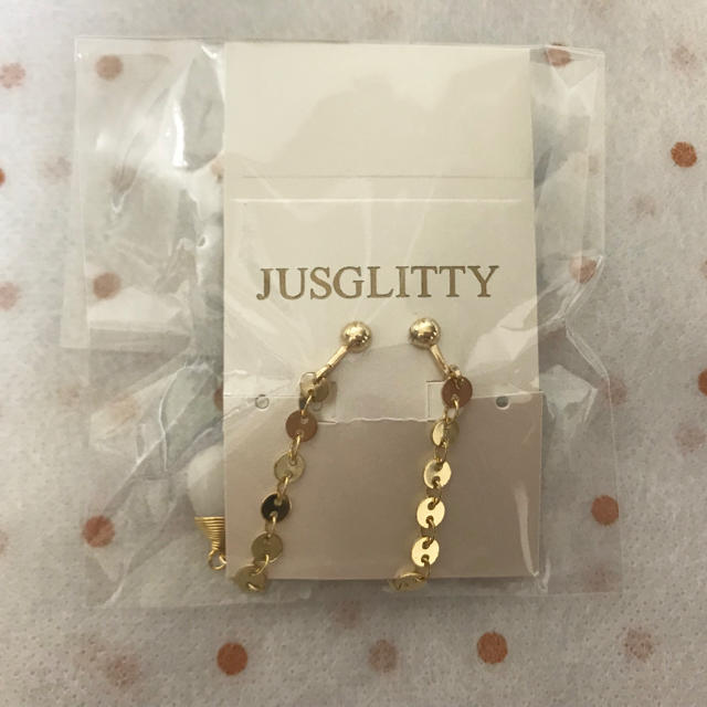 JUSGLITTY(ジャスグリッティー)の新品未開封☆JUSGLITTY☆ ノベルティ 天然石イヤリング レディースのアクセサリー(イヤリング)の商品写真