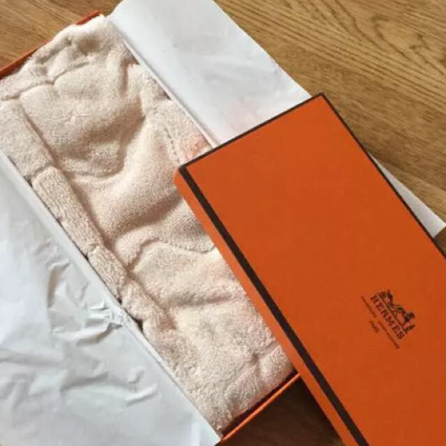 Hermes(エルメス)のnice様専用 エルメスベビータオル キッズ/ベビー/マタニティのキッズ/ベビー/マタニティ その他(その他)の商品写真