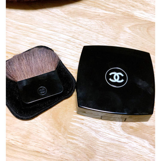 CHANEL(シャネル)のシャネル パウダーファンデーション コスメ/美容のベースメイク/化粧品(フェイスパウダー)の商品写真