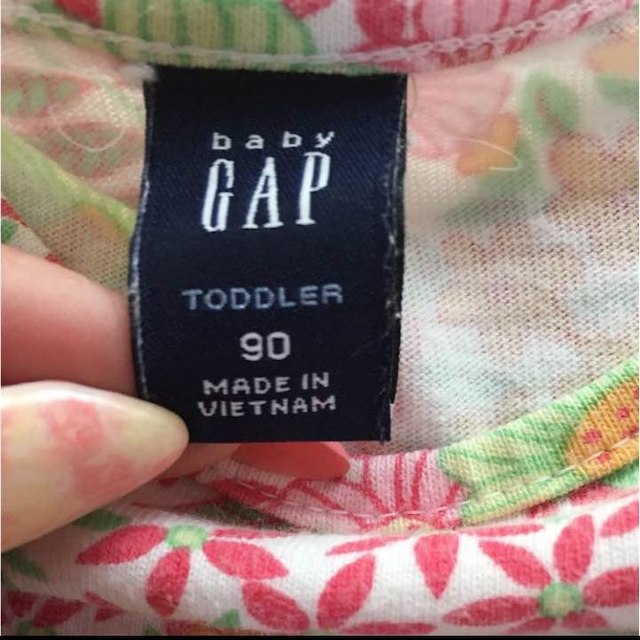 babyGAP(ベビーギャップ)のbabyGAP Tシャツ90 キッズ/ベビー/マタニティのベビー服(~85cm)(その他)の商品写真