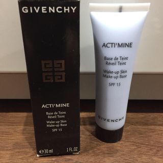 ジバンシィ(GIVENCHY)の【新品】ジバンシィ  コントロールベースカラー(コントロールカラー)