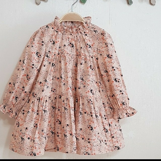 SALE!サイズ100㎝ オリーブ柄ワンピース ピンク キッズ/ベビー/マタニティのキッズ服女の子用(90cm~)(ワンピース)の商品写真