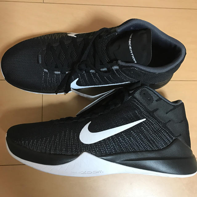 AZUL by moussy(アズールバイマウジー)のレア 『新品未着用』AZUL by moussy× NIKE コラボ スニーカー メンズの靴/シューズ(スニーカー)の商品写真