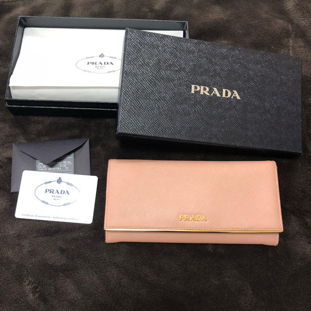 PRADA 長財布 正規品