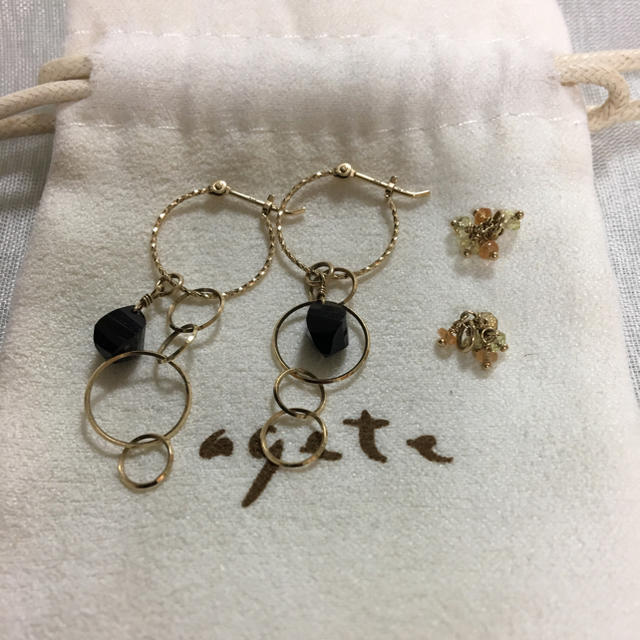 agate  ツイストフープピアス