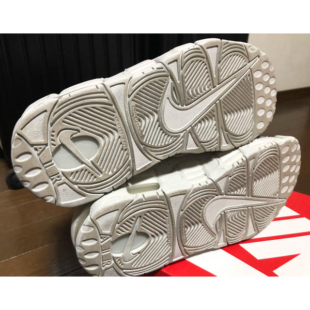 NIKE(ナイキ)のNIKE AIR MORE UPTEMPO モアアップテンポ 25cm US7 メンズの靴/シューズ(スニーカー)の商品写真