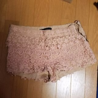 ザラ(ZARA)の値下げ！ZARA♡レースショートパンツ(ショートパンツ)