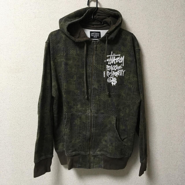 STUSSY - stussy ペイズリー柄 ジップパーカーの通販 by ハト胸のチャリポツ's shop｜ステューシーならラクマ