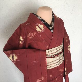 こたにっこ様　専用　　紬  赤煉瓦色地の銘仙の３点セット(Lサイズ裄65cm)(振袖)