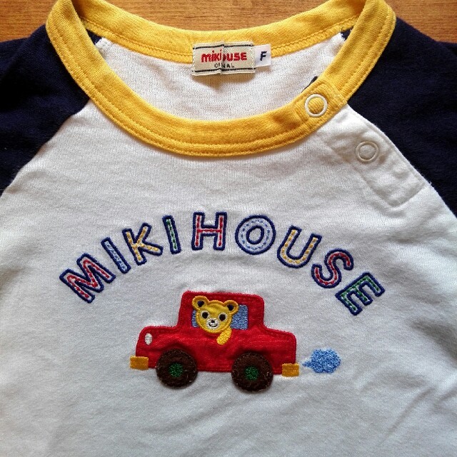 mikihouse(ミキハウス)のミキハウス90cmチェックシャツ&80cmＴシャツセット

 キッズ/ベビー/マタニティのベビー服(~85cm)(Ｔシャツ)の商品写真