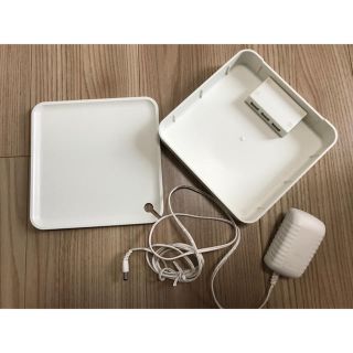 ムジルシリョウヒン(MUJI (無印良品))のモバイル機器用充電トレー(バッテリー/充電器)