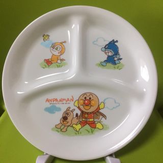 コレール(CORELLE)の9月末までお値下げ❗️アンパンマン ランチ皿(プレート/茶碗)