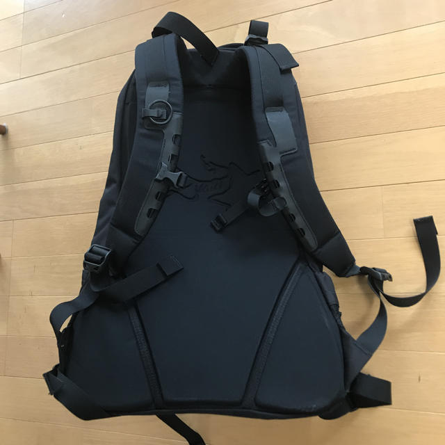 ARC'TERYX(アークテリクス)のアークテリクス アロー２２ メンズのバッグ(バッグパック/リュック)の商品写真