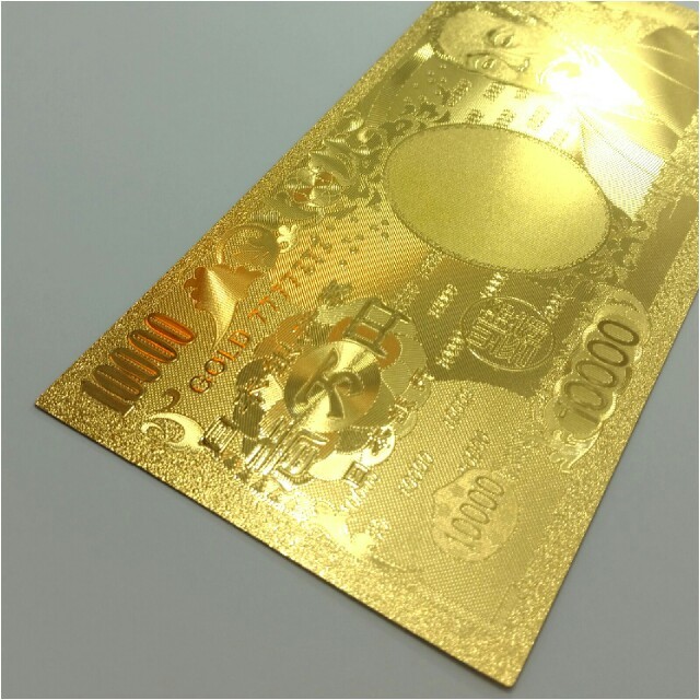 ゴールド3枚✨純金箔の一万紙幣 エンタメ/ホビーの美術品/アンティーク(彫刻/オブジェ)の商品写真
