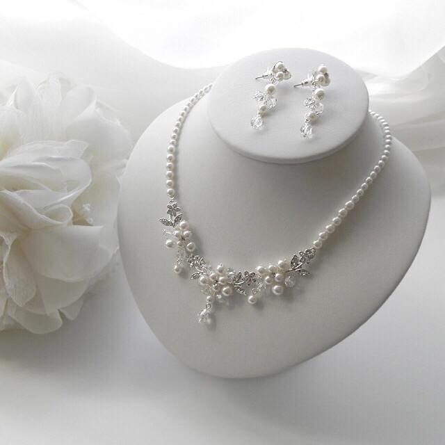 annan wedding ネックレス・イヤリングセットの通販 by *am's shop