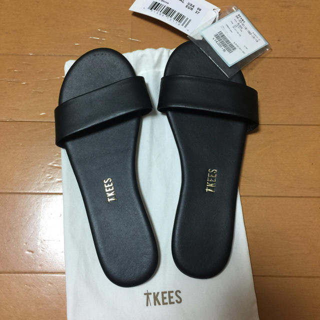 未使用 TKEES フラットサンダル 37  demi-luxe BEAMS