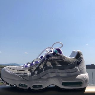 ナイキ(NIKE)のAir max 95  送料込み 黒タグ レシート付き(スニーカー)